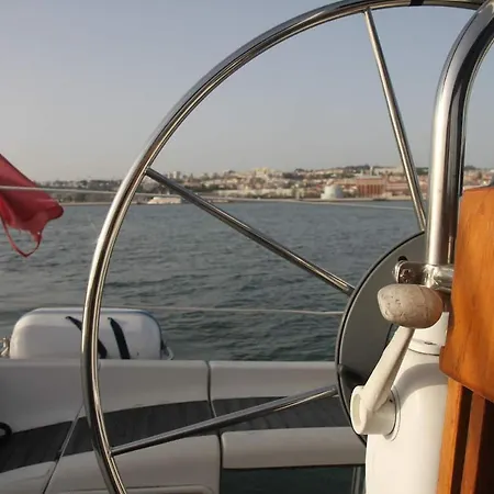 In A Boat - * Lisboa