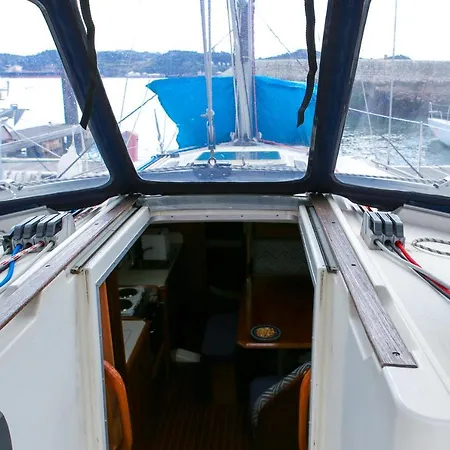 Hotel en barco In A Boat - Lisboa